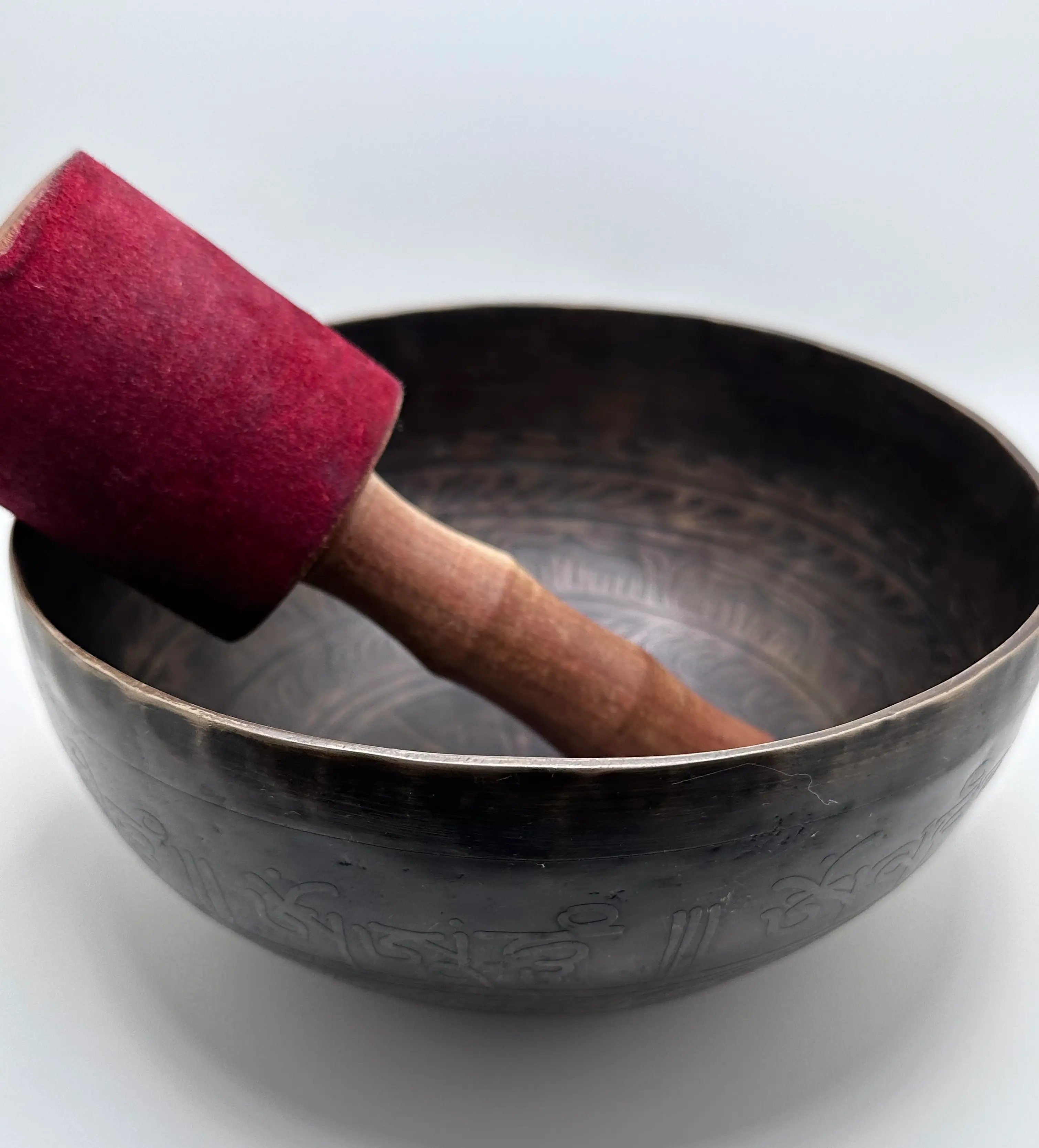 Hand made 7 Metals Singing Bowl