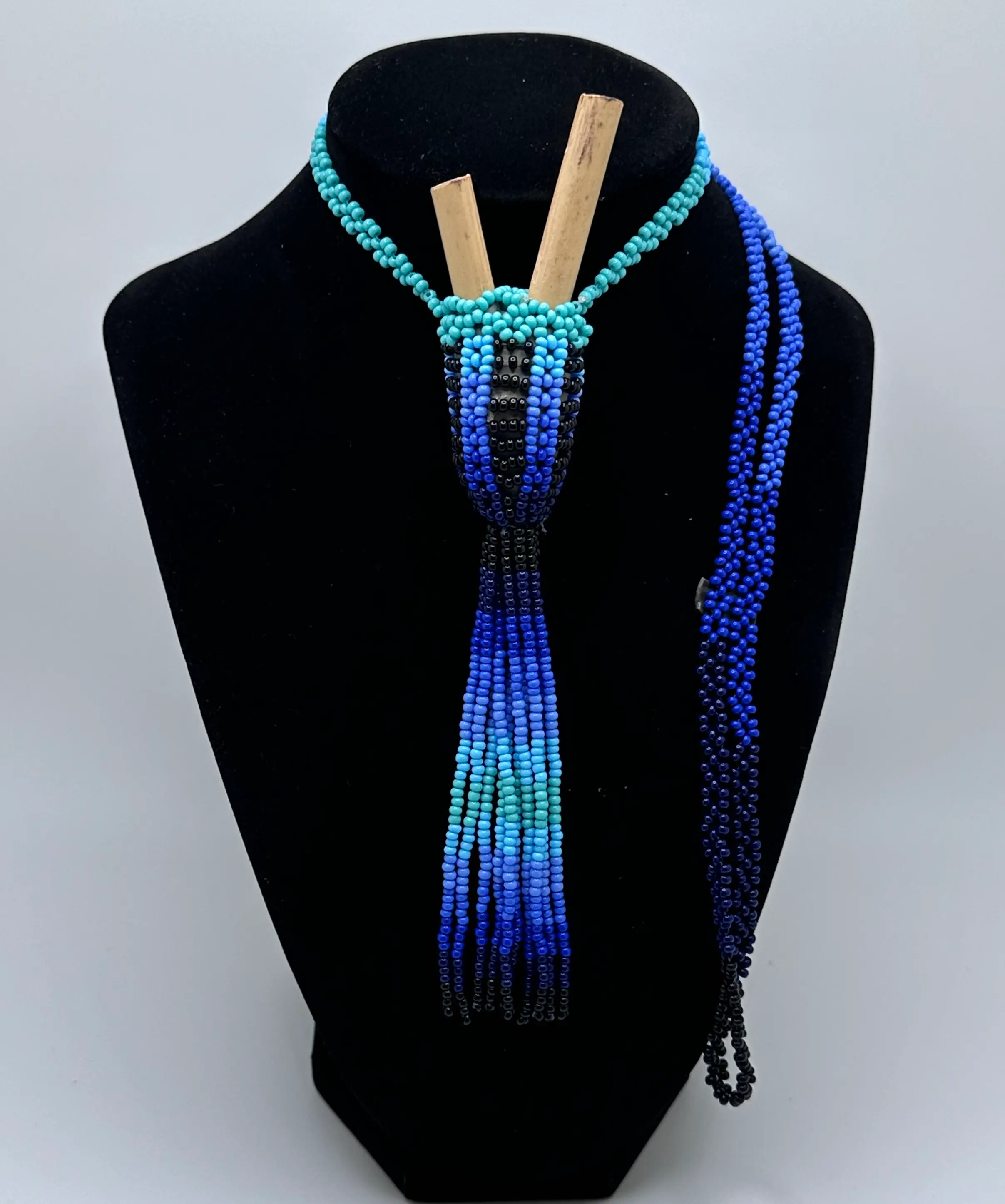 Kuripe Necklace 11